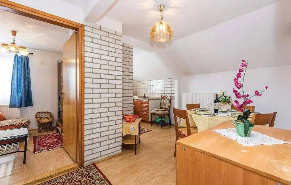 Apartment Apartman Svetlicic Ravna Gora
